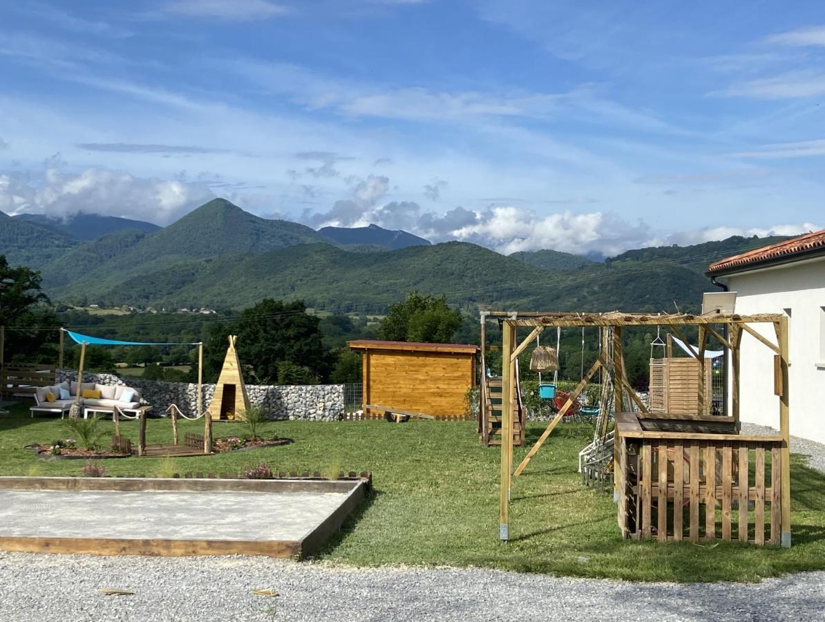 Villa Jacuzzi, Terrain De Petanque Et Aire De Jeux Vue Sur Les Pyrenees Seilhan Eksteriør bilde
